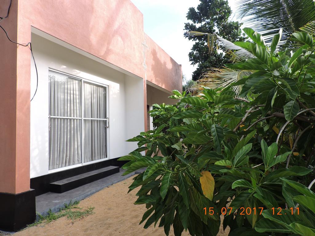 Akain Villa Dodanduwa エクステリア 写真